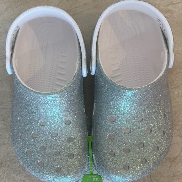 CROCS Classic Iridescent Glitter Clog - Picture 3 of 9